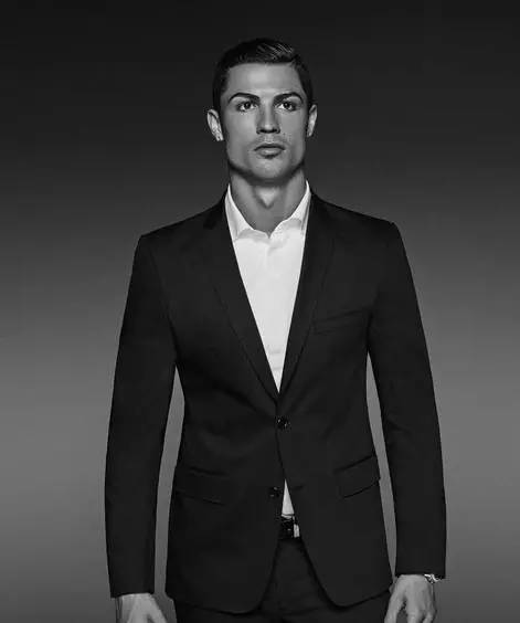 [NBA]手感火热！鲍尔单脚三分应声入网