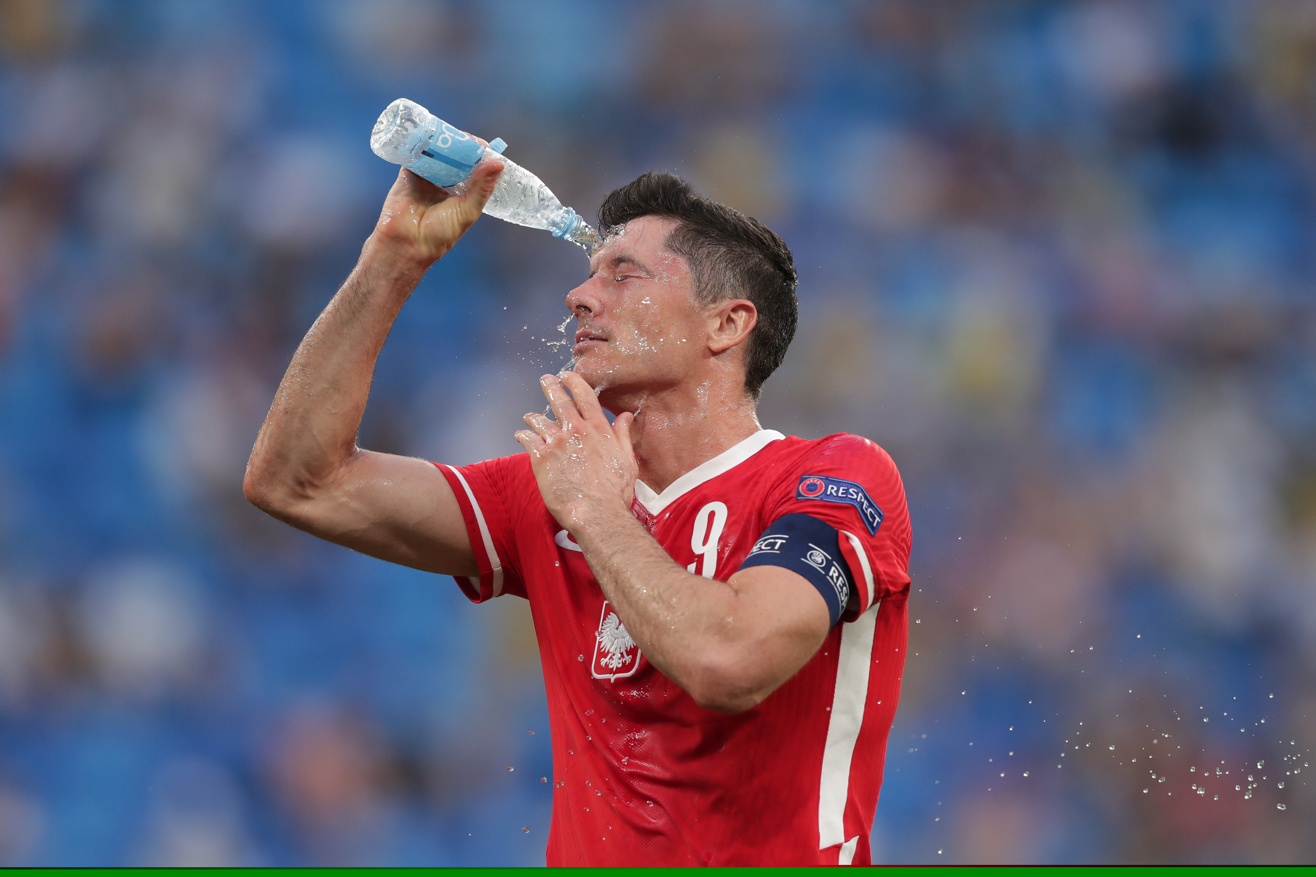 《维纳斯璀璨假期：死或生Xtreme》发布穗香真彩套装活动PV 泳衣大雷藏不住