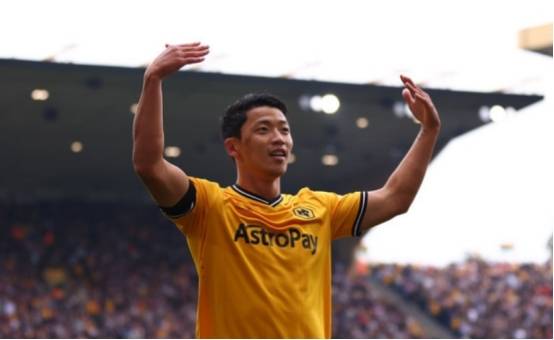 TES劣势5000翻盘WBG！如今的LPL失误太多了？