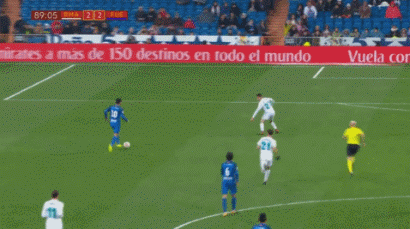 LOL新版本改动：芸阿娜和中路法师削弱