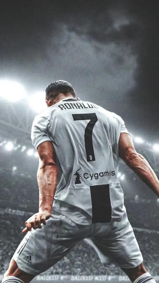 CS2 Major历史最高rating纪录对比：nicoodoz 3.08 vs WorldEdit 3.18